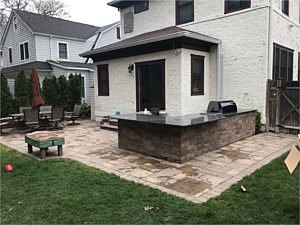 Nicolock Verona Golden Brown Cambridge Old English Sahara Chestnut Custom Bar BBQ Granite Top Patio Ledgestone Stone Ridge Seat Wall Custom